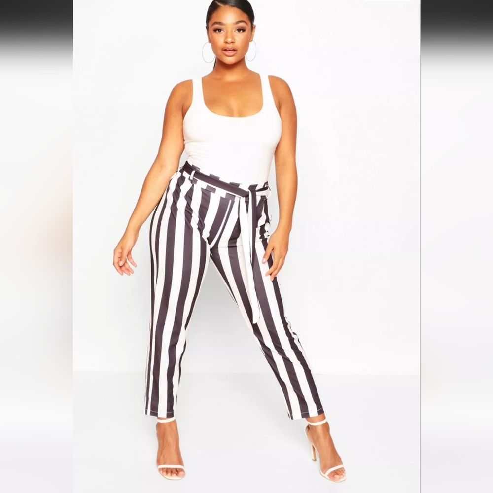 Boohoo Striped Culotte Dress Pants Black and White Plus Size 20